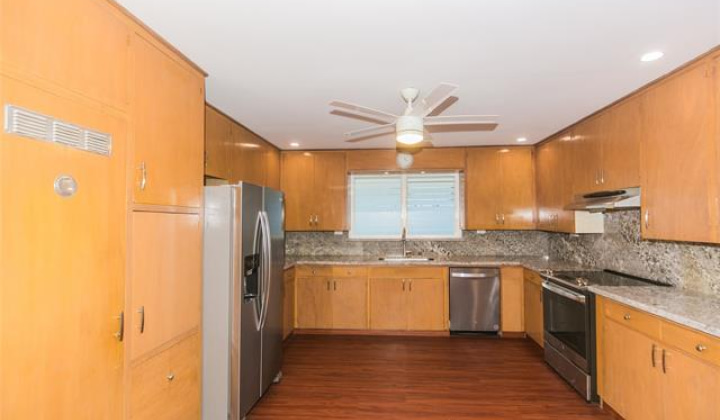 4153 Kilauea Avenue,Honolulu,Hawaii,96816,4 Bedrooms Bedrooms,3 BathroomsBathrooms,Single family,Kilauea,18377036