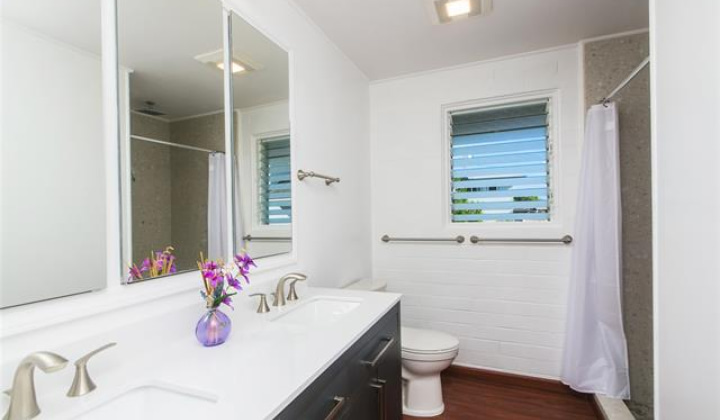 4153 Kilauea Avenue,Honolulu,Hawaii,96816,4 Bedrooms Bedrooms,3 BathroomsBathrooms,Single family,Kilauea,18377036