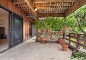 1527 Hoaaina Street,Honolulu,Hawaii,96821,4 ベッドルーム ベッドルーム,2 バスルームバスルーム,一戸建て,Hoaaina,18377155