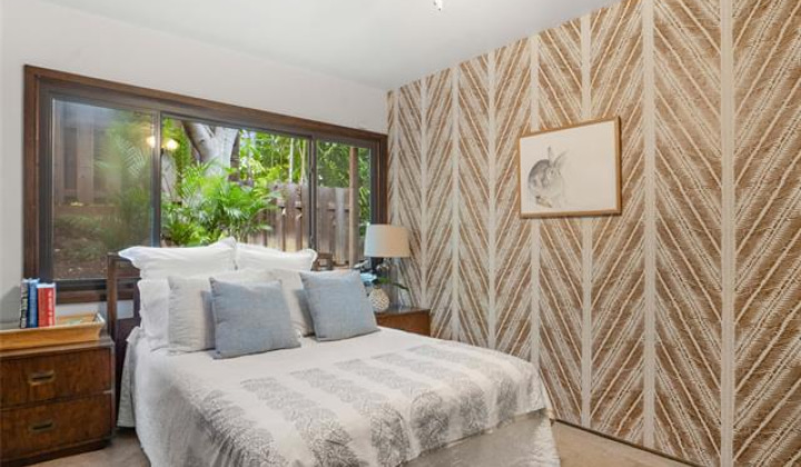 1527 Hoaaina Street,Honolulu,Hawaii,96821,4 ベッドルーム ベッドルーム,2 バスルームバスルーム,一戸建て,Hoaaina,18377155