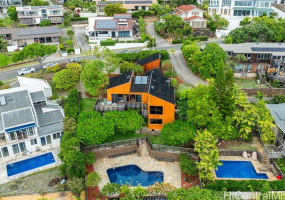 1527 Hoaaina Street,Honolulu,Hawaii,96821,4 ベッドルーム ベッドルーム,2 バスルームバスルーム,一戸建て,Hoaaina,18377155