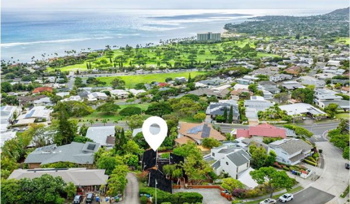 1527 Hoaaina Street,Honolulu,Hawaii,96821,4 ベッドルーム ベッドルーム,2 バスルームバスルーム,一戸建て,Hoaaina,18377155