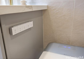 444 Kanekapolei Street,Honolulu,Hawaii,96815,1 Bedroom Bedrooms,1 BathroomBathrooms,Condo/Townhouse,Kanekapolei,16,19242071