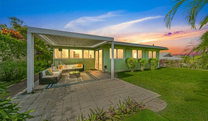 1296 Kupau Street,Kailua,Hawaii,96734,3 Bedrooms Bedrooms,2 BathroomsBathrooms,Single family,Kupau,18377618