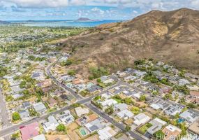 1296 Kupau Street,Kailua,Hawaii,96734,3 Bedrooms Bedrooms,2 BathroomsBathrooms,Single family,Kupau,18377618
