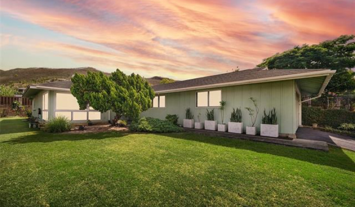 1296 Kupau Street,Kailua,Hawaii,96734,3 Bedrooms Bedrooms,2 BathroomsBathrooms,Single family,Kupau,18377618