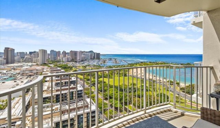 1350 Ala Moana Boulevard,Honolulu,Hawaii,96814,2 ベッドルーム ベッドルーム,2 バスルームバスルーム,コンド / タウンハウス,Ala Moana,30,18824180
