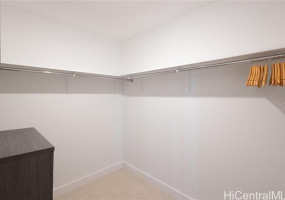629 Keeaumoku Street,Honolulu,Hawaii,96814,2 ベッドルーム ベッドルーム,2 バスルームバスルーム,コンド / タウンハウス,Keeaumoku,31,18377921