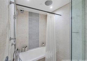 1100 Ala Moana Boulevard,Honolulu,Hawaii,96814,2 ベッドルーム ベッドルーム,2 バスルームバスルーム,コンド / タウンハウス,Ala Moana,20,18378681