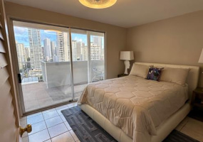 435 Walina Street,Honolulu,Hawaii,96815,2 ベッドルーム ベッドルーム,2 バスルームバスルーム,コンド / タウンハウス,Walina,11,18378696