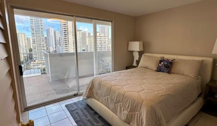 435 Walina Street,Honolulu,Hawaii,96815,2 ベッドルーム ベッドルーム,2 バスルームバスルーム,コンド / タウンハウス,Walina,11,18378696