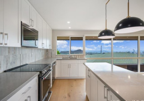 2012 Iwi Way,Honolulu,Hawaii,96816,4 ベッドルーム ベッドルーム,4 バスルームバスルーム,一戸建て,Iwi,18826268