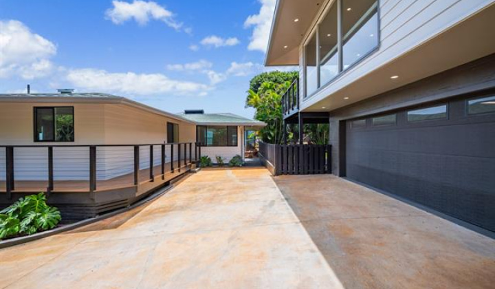 2012 Iwi Way,Honolulu,Hawaii,96816,4 ベッドルーム ベッドルーム,4 バスルームバスルーム,一戸建て,Iwi,18826268