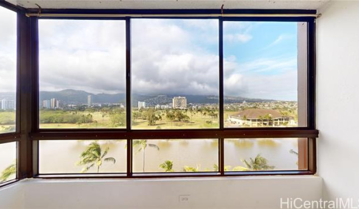 320 Liliuokalani Avenue,Honolulu,Hawaii,96815,2 ベッドルーム ベッドルーム,1 バスルームバスルーム,コンド / タウンハウス,Liliuokalani,9,18826277