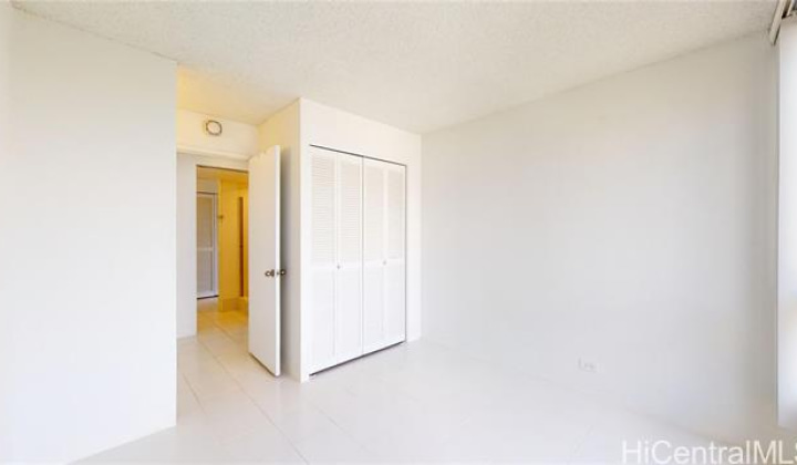 320 Liliuokalani Avenue,Honolulu,Hawaii,96815,2 ベッドルーム ベッドルーム,1 バスルームバスルーム,コンド / タウンハウス,Liliuokalani,9,18826277
