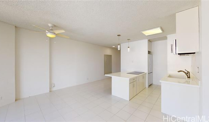 320 Liliuokalani Avenue,Honolulu,Hawaii,96815,2 ベッドルーム ベッドルーム,1 バスルームバスルーム,コンド / タウンハウス,Liliuokalani,9,18826277