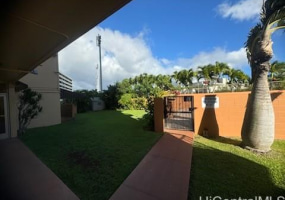 1121 Ala Napunani Street,Honolulu,Hawaii,96818,2 ベッドルーム ベッドルーム,1 バスルームバスルーム,コンド / タウンハウス,Ala Napunani,19,18379033