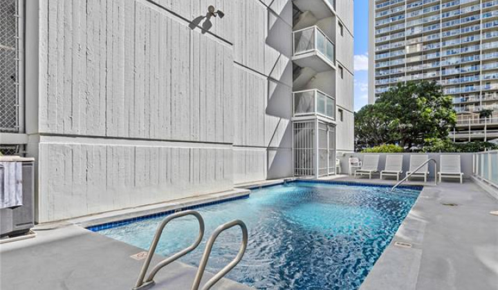 2233 Ala Wai Boulevard,Honolulu,Hawaii,96815,1 ベッドルーム ベッドルーム,1 バスルームバスルーム,コンド / タウンハウス,Ala Wai,18,18379221