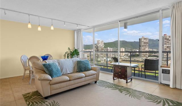 2233 Ala Wai Boulevard,Honolulu,Hawaii,96815,1 ベッドルーム ベッドルーム,1 バスルームバスルーム,コンド / タウンハウス,Ala Wai,18,18379221
