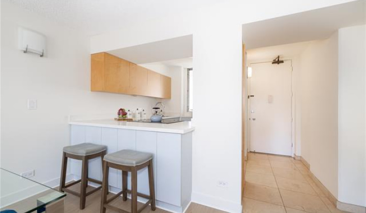 1848 Kahakai Drive,Honolulu,Hawaii,96814,1 ベッドルーム ベッドルーム,1 バスルームバスルーム,コンド / タウンハウス,Kahakai,24,18379616