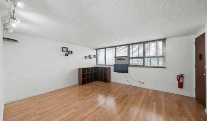 502 Captain Cook Avenue,Honolulu,Hawaii,96813,2 ベッドルーム ベッドルーム,1 バスルームバスルーム,コンド / タウンハウス,Captain Cook,3,18379676