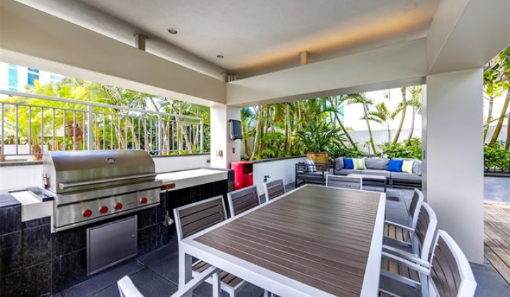 1189 Waimanu Street,Honolulu,Hawaii,96814,1 ベッドルーム ベッドルーム,1 バスルームバスルーム,コンド / タウンハウス,Waimanu,23,18379747