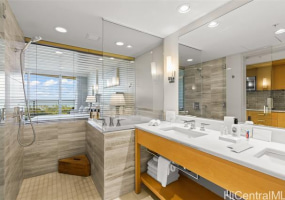 383 Kalaimoku Street,Honolulu,Hawaii,96815,1 バスルームバスルーム,コンド / タウンハウス,Kalaimoku,18,18380367