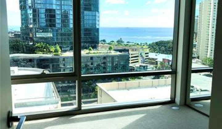 1001 Queen Street,Honolulu,Hawaii,96814,3 ベッドルーム ベッドルーム,3 バスルームバスルーム,コンド / タウンハウス,Queen,12,18380432