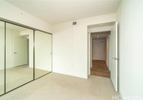 1001 Queen Street,Honolulu,Hawaii,96814,2 Bedrooms Bedrooms,2 BathroomsBathrooms,Condo/Townhouse,Queen,9,18380528