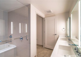 1001 Queen Street,Honolulu,Hawaii,96814,2 Bedrooms Bedrooms,2 BathroomsBathrooms,Condo/Townhouse,Queen,9,18380528