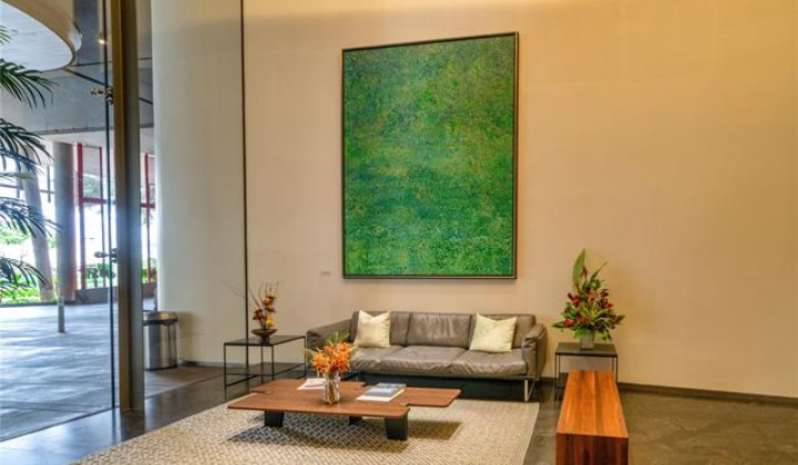 1001 Queen Street,Honolulu,Hawaii,96814,2 Bedrooms Bedrooms,2 BathroomsBathrooms,Condo/Townhouse,Queen,9,18380528
