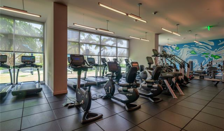 1001 Queen Street,Honolulu,Hawaii,96814,2 Bedrooms Bedrooms,2 BathroomsBathrooms,Condo/Townhouse,Queen,9,18380528