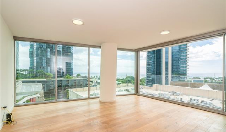 1001 Queen Street,Honolulu,Hawaii,96814,2 Bedrooms Bedrooms,2 BathroomsBathrooms,Condo/Townhouse,Queen,9,18380528