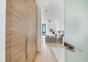 1910 Ala Moana Boulevard,Honolulu,Hawaii,96815,1 Bedroom Bedrooms,2 BathroomsBathrooms,Condo/Townhouse,Ala Moana,41,18380592