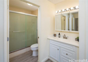 1255 Nuuanu Avenue,Honolulu,Hawaii,96817,1 ベッドルーム ベッドルーム,1 バスルームバスルーム,コンド / タウンハウス,Nuuanu,13,18380610