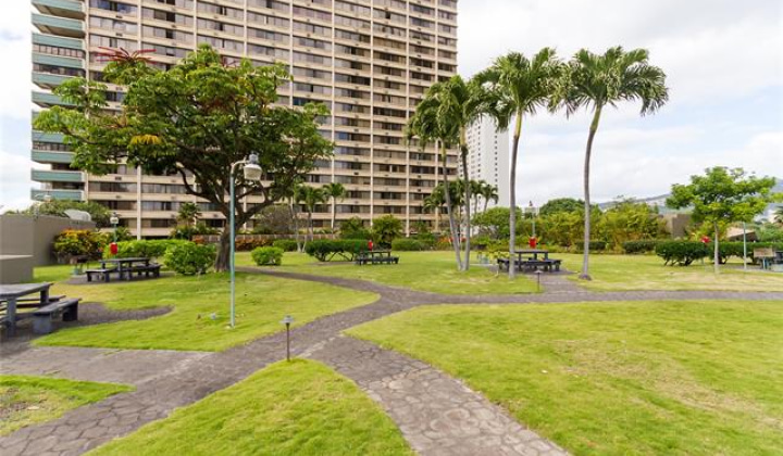 1255 Nuuanu Avenue,Honolulu,Hawaii,96817,1 ベッドルーム ベッドルーム,1 バスルームバスルーム,コンド / タウンハウス,Nuuanu,13,18380610