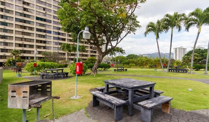 1255 Nuuanu Avenue,Honolulu,Hawaii,96817,1 ベッドルーム ベッドルーム,1 バスルームバスルーム,コンド / タウンハウス,Nuuanu,13,18380610