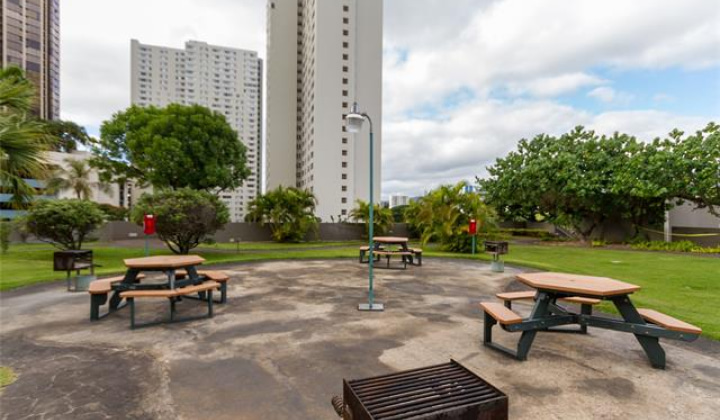 1255 Nuuanu Avenue,Honolulu,Hawaii,96817,1 ベッドルーム ベッドルーム,1 バスルームバスルーム,コンド / タウンハウス,Nuuanu,13,18380610