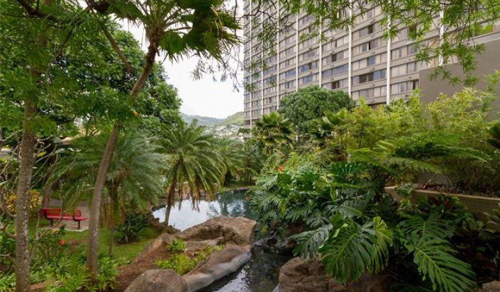 1255 Nuuanu Avenue,Honolulu,Hawaii,96817,1 ベッドルーム ベッドルーム,1 バスルームバスルーム,コンド / タウンハウス,Nuuanu,13,18380610