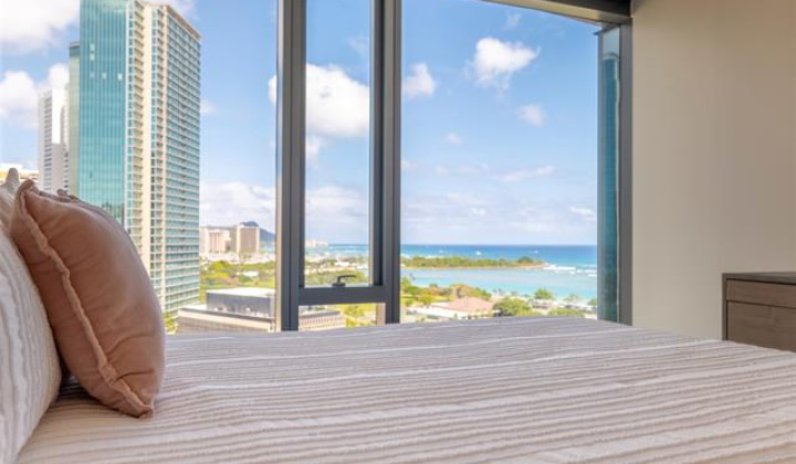 1108 Auahi Street,Honolulu,Hawaii,96814,3 ベッドルーム ベッドルーム,3 バスルームバスルーム,コンド / タウンハウス,Auahi,13,18380611