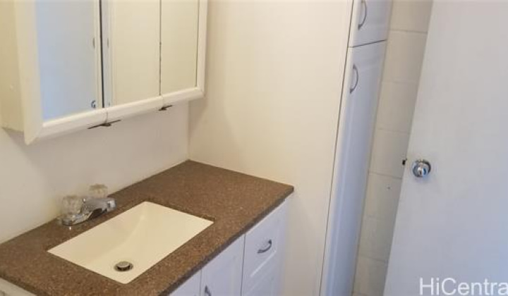 1630 Liholiho Street,Honolulu,Hawaii,96822,1 BathroomBathrooms,Condo/Townhouse,Liholiho,22,18380645