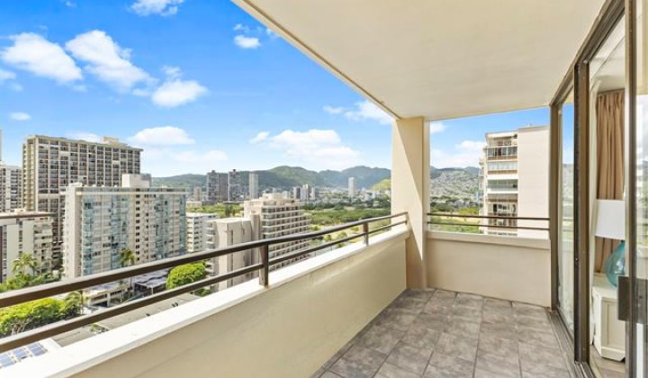 2410 Cleghorn Street,Honolulu,Hawaii,96815,1 ベッドルーム ベッドルーム,1 バスルームバスルーム,コンド / タウンハウス,Cleghorn,18,18828484
