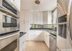 469 Ena Road,Honolulu,Hawaii,96815,3 Bedrooms Bedrooms,3 BathroomsBathrooms,Condo/Townhouse,Ena,3,18381109