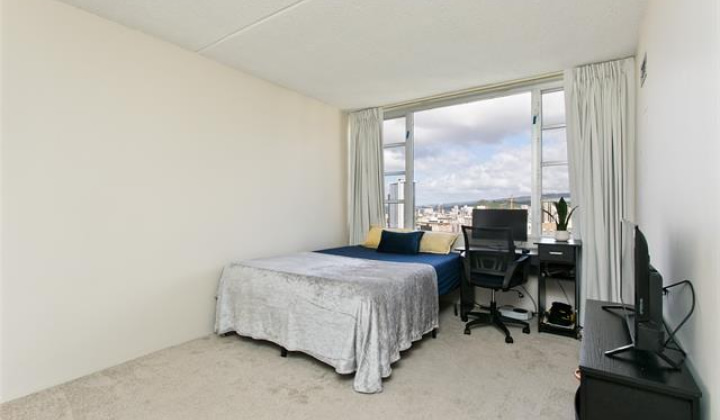 400 Hobron Lane,Honolulu,Hawaii,96815,1 ベッドルーム ベッドルーム,1 バスルームバスルーム,コンド / タウンハウス,Hobron,32,18381537