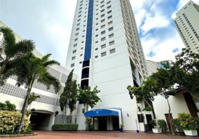 400 Hobron Lane,Honolulu,Hawaii,96815,1 ベッドルーム ベッドルーム,1 バスルームバスルーム,コンド / タウンハウス,Hobron,32,18381537