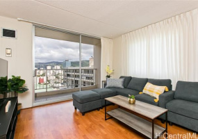 400 Hobron Lane,Honolulu,Hawaii,96815,1 ベッドルーム ベッドルーム,1 バスルームバスルーム,コンド / タウンハウス,Hobron,32,18381537