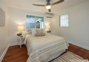 521 Lawelawe Street,Honolulu,Hawaii,96821,4 ベッドルーム ベッドルーム,2 バスルームバスルーム,一戸建て,Lawelawe,18829064