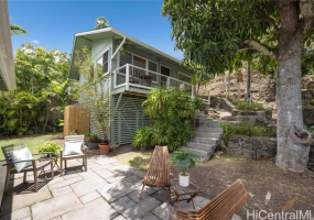 521 Lawelawe Street,Honolulu,Hawaii,96821,4 ベッドルーム ベッドルーム,2 バスルームバスルーム,一戸建て,Lawelawe,18829064