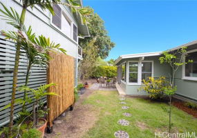 521 Lawelawe Street,Honolulu,Hawaii,96821,4 ベッドルーム ベッドルーム,2 バスルームバスルーム,一戸建て,Lawelawe,18829064