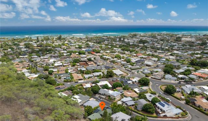 521 Lawelawe Street,Honolulu,Hawaii,96821,4 ベッドルーム ベッドルーム,2 バスルームバスルーム,一戸建て,Lawelawe,18829064